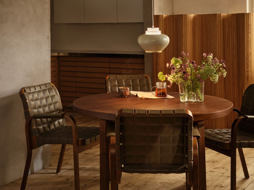 Crafted Through Time」 コレクション – Artek Tokyo Store