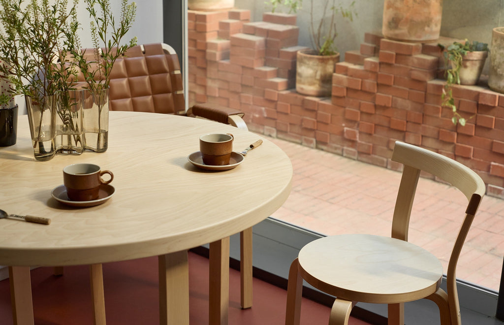 アアルトテーブルをあなたの暮らしに – Artek Tokyo Store