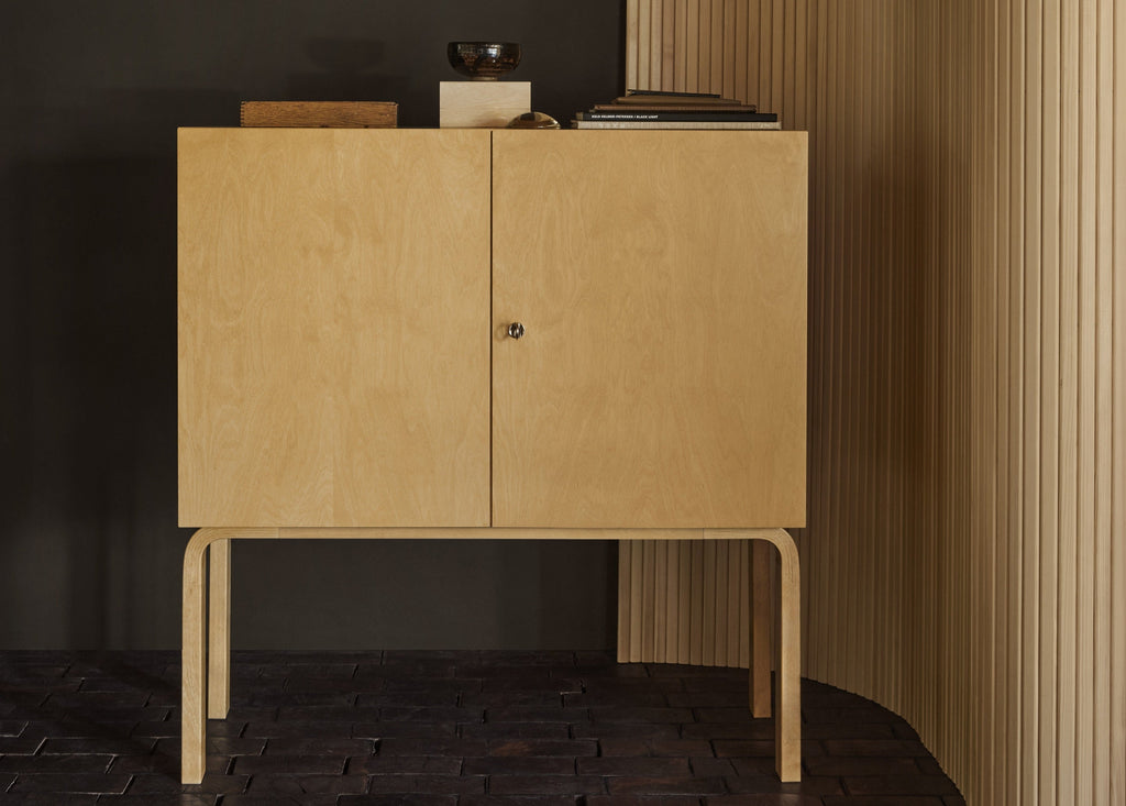 アアルト名作パーテーションとキャビネット復刻 – Artek Tokyo Store