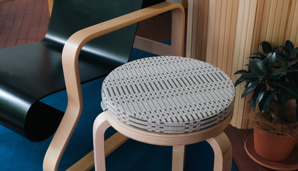 春のインテリアを彩るテキスタイル – Artek Tokyo Store