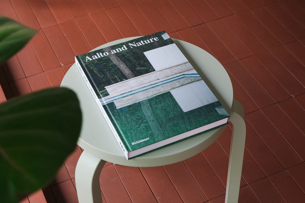Posters & Books 暮らしと住まいにデザインを – Artek Tokyo Store
