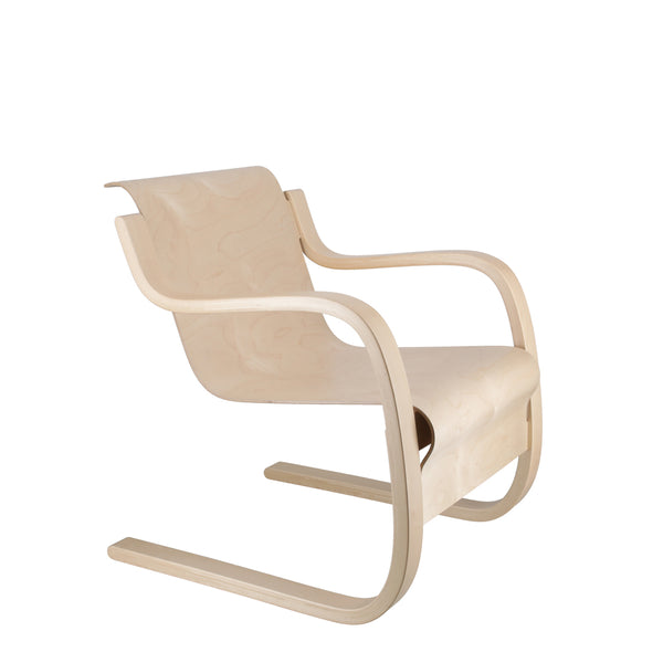 アームチェア 42 ナチュラル ラッカー – Artek Tokyo Store