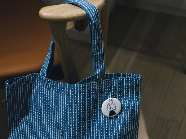 B品②アルテック RIVI リヴィ 144x220cm 撥水加工生地 北欧 1843862_RiviFabricrollbluewhit